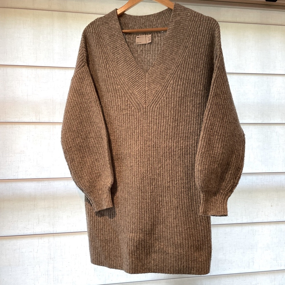 ASOS maternity sweater size US4